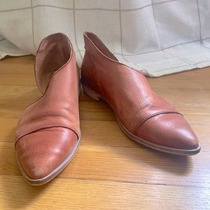 Free People Royale Flat Whiskey Size 39 (US 9)